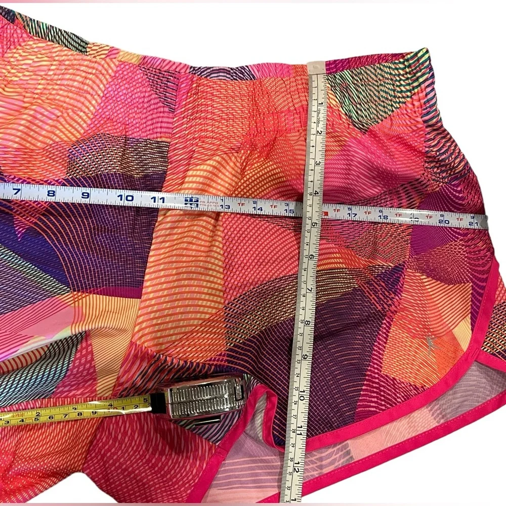 Danskin Women's Running Shorts EUC - Picture 6 of 8